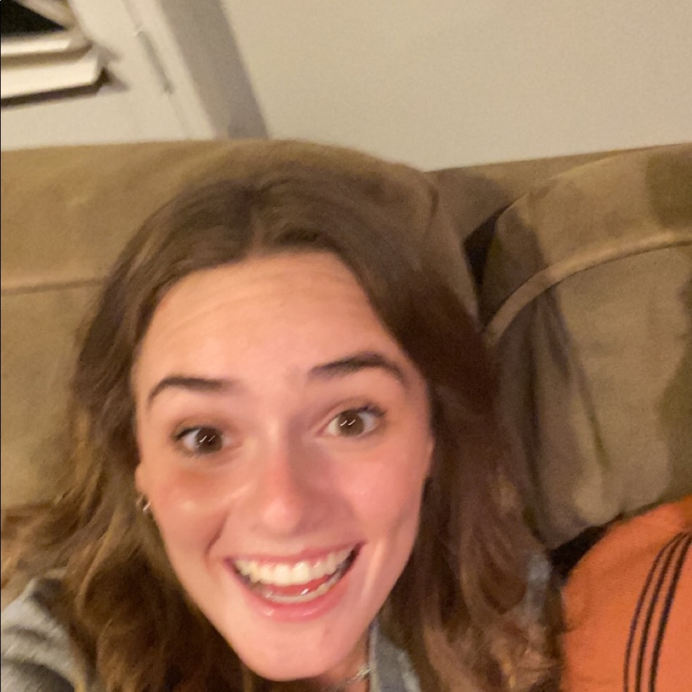 Meet your Posher, Lucy